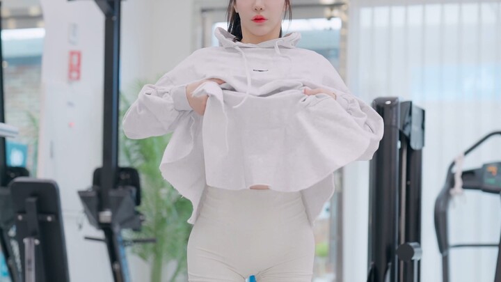 สไตล์การแต่งตัวไปยิมเล่นโยคะของคุณ KYUL