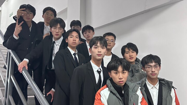 高邮中学2024元旦晚会《彼方世界》