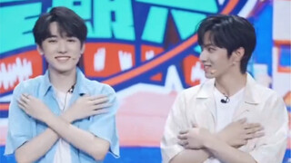 [Wenxuan] Even if my hand gets cramps today, I, Liu Yaowen, will still make a heart shape with Song 