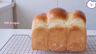 Làm bánh mì sữa cực kì đơn giản