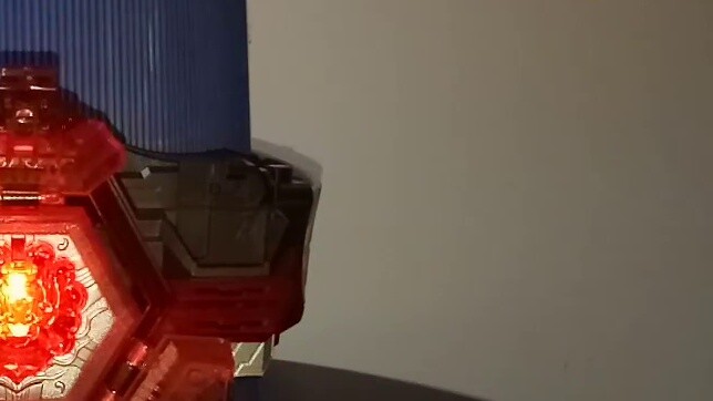 "Đánh giá thuần túy" có thể là video đánh giá lại đầu tiên của Bilibili về chiếc thắt lưng sang trọn