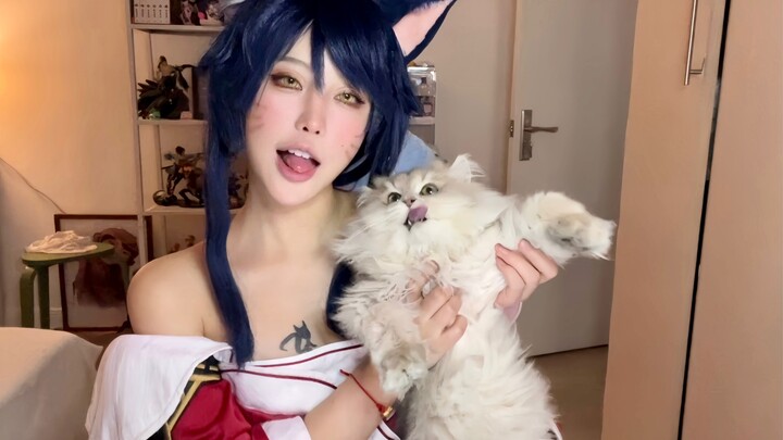 Come hang out at my place! My cat can really do backflips!