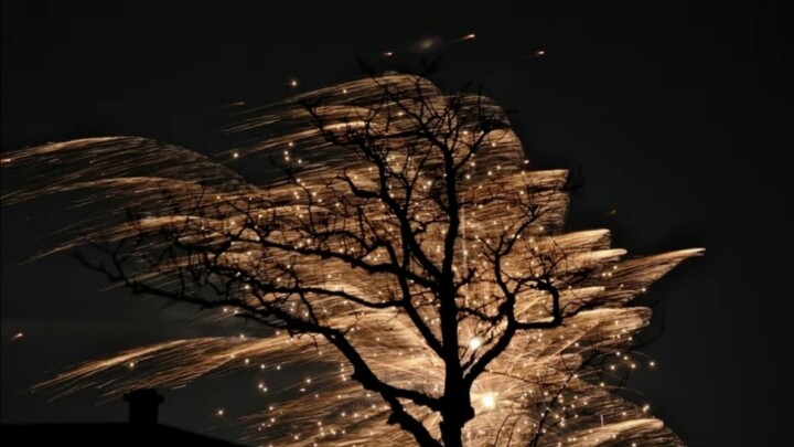 “烟花让枯木也逢春”