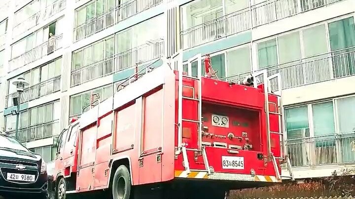 韩国伙伴丧尸片《丧尸》