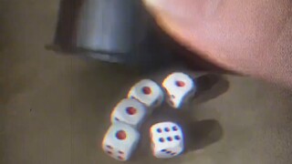 【骰子是你的谎言，板砖是对你的爱】别急，有反转！