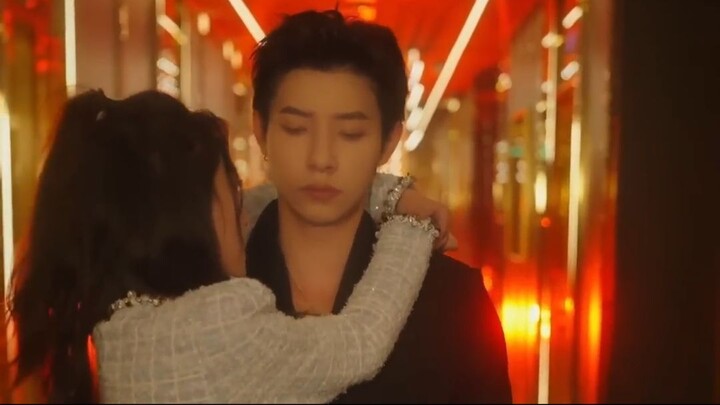 สาวทำมาเฟียติดคุก! จากอดีตนักเรียนตำรวจ กลับมาตามหาความจริงแต่ดันตกหลุมรัก “น้องสาวต้องห้าม_!!