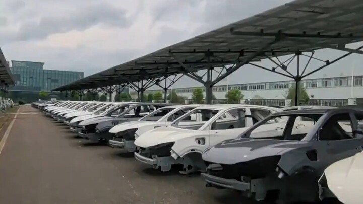 Once so glorious, now not a trace of its former glory remains.