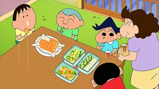 "Setiap kali saya makan di rumah tetangga, rasanya seperti karnaval kuliner. Deretan hidangan lezat 