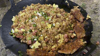 Nasi Goreng Telur Perut Babi