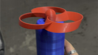 你们一定好奇我这个是什么玩具，嘿嘿，我这个是超级无敌大鱼雷发射器，是不是都没见过#玩个很新的东西 #解压