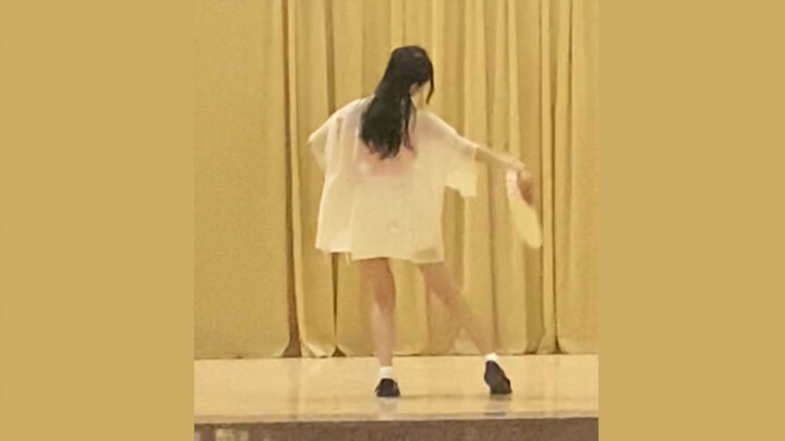 Anime Club's Hanfu Club Undercover (Aknuckles) University Comic Exhibition Ji Mingyue Straight Shot 