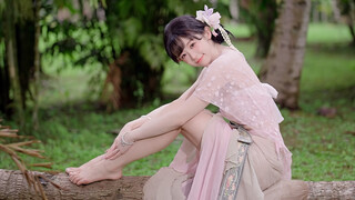 “傣族少女的腰，百分之九十九的人都抗不住”