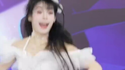 นี่เป็นครั้งแรกที่ผมได้รับเชิญให้เป็นแขกรับเชิญใน Bilibili แต่เกิดอุปกรณ์ระเบิดระหว่างการแสดง น่าอาย