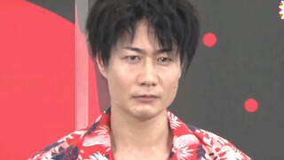 Tiga saudara laki-laki dan perempuan Kamen Rider Repice Igarashi dan Genta bertransformasi tanpa ala