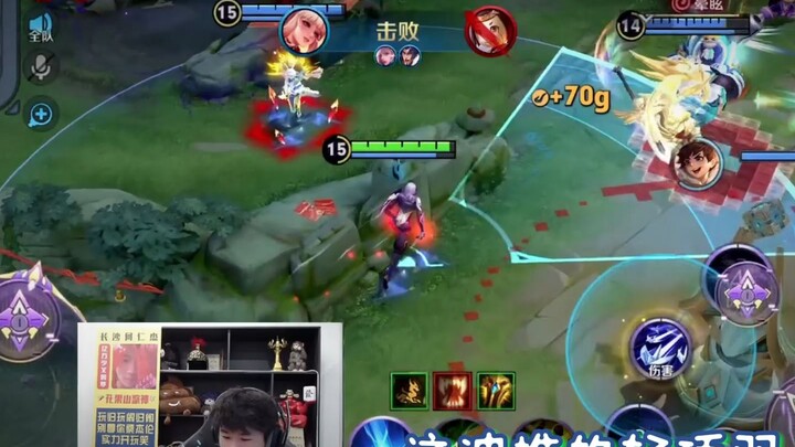 Operating two puppets simultaneously