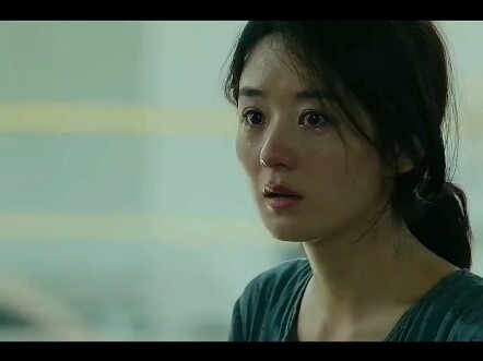 ตอนนั้นในโรงภาพยนตร์อดกลั้นน้ำตาไว้จนเผลอหลุดปากว่า “ไอ้สัตว์” #จ้าวลี่อิ่ง “มาตราที่ยี่สิบ”