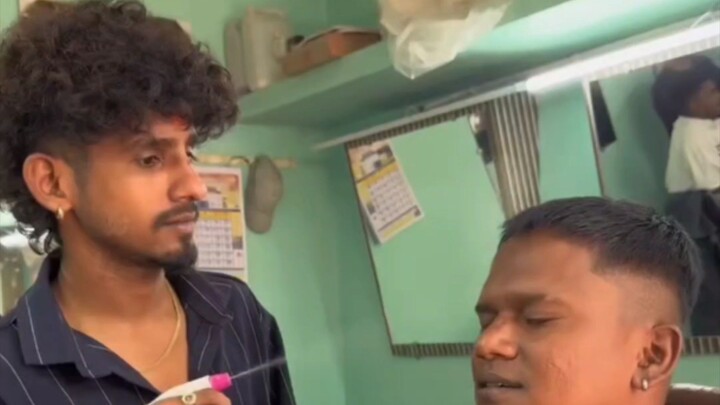 kon kon gaya hai salon
