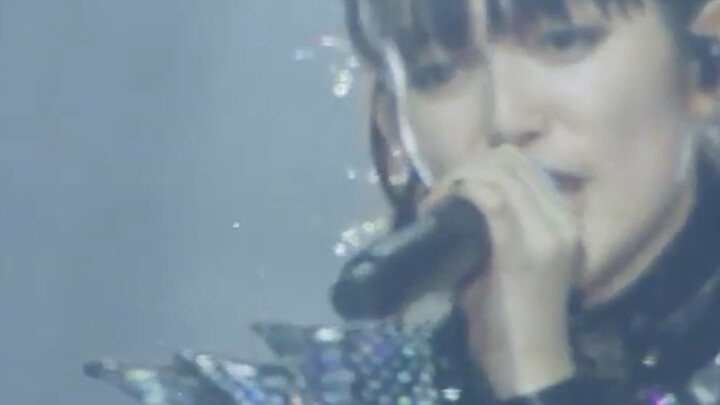 ( 6 ) | BABYMETAL | Shine | BABYMETAL ARISES – BEYOND THE MOON – LEGEND M