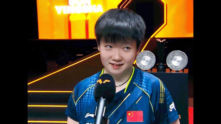 Konon, di balik setiap gadis manis pasti ada seorang gadis yang angkuh.