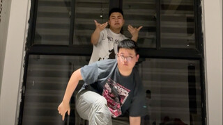 Two U Bears' Strongest History Cover