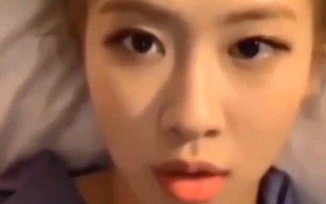 ههههههههههه، تشاي يونغ تضحكني لدرجة الموت!