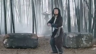 &{เต็มเรื่อง}หัวหน้าแก๊งมาเฟียรังแกสาว แต่ไม่คาดคิดว่าชายเร่ร่อนต่อยหมัดเดียวจนลอย