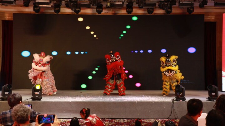 今年的年会表演终于整齐了！！！
