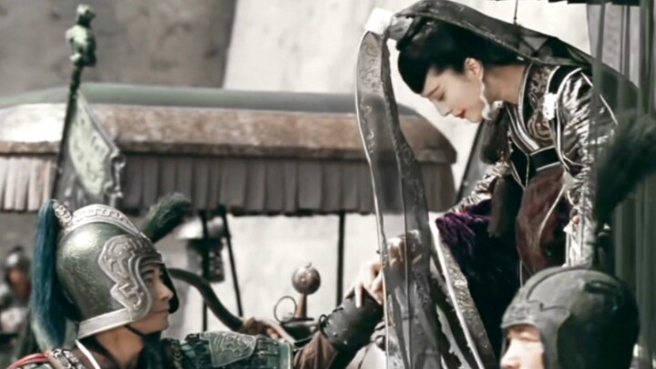 Help! Isn't this the renowned general from novels and his breathtakingly beautiful wife?