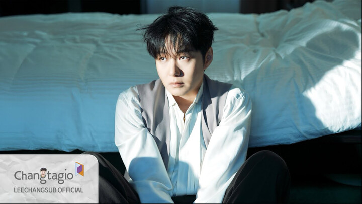 250221 Lee Changsub Film Sketsa Pemotretan VOGUE