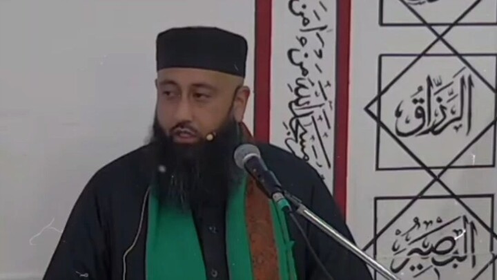Ala Hazrat Imam Ahmed Raza Khan (رحمة الله عليه) Mujaddid (Reviver) of the 14th Islamic Century. !