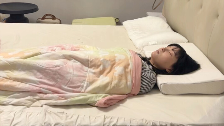 When I Have a Sleepy Girlfriend