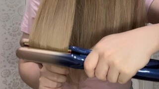 الشعر المجعد بالمقلوب، أليس كذلك؟ هذا حقًا موثوق جدًا!