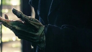 Giấu nỗi đau, nỗi buồn dưới lớp mặt nạ và biến nó thành sức mạnh bảo vệ hòa bình, đây chính là Kamen