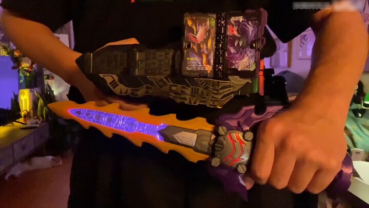 [Kamen Rider Saber] Have you seen the "Dark Driver" that was secretly released?