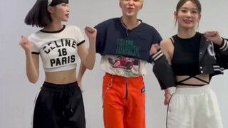 Dahei's artists are really looking for people to dance with.
