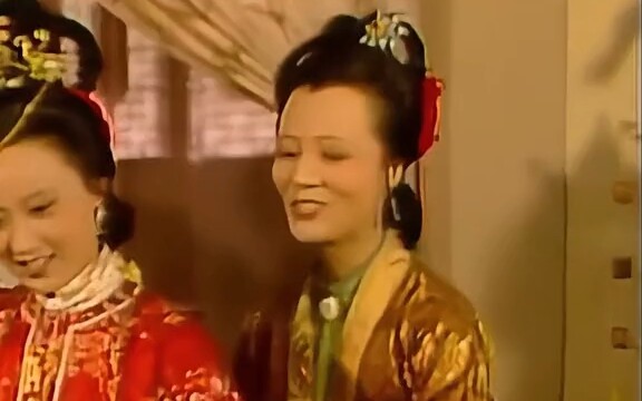 At the birthday banquet, social graces are on full display as Sister Feng and Madam You clash once a