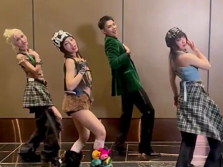 【Cai Youfu daou】A Burn Who Dances Just as Well as a Girl Group