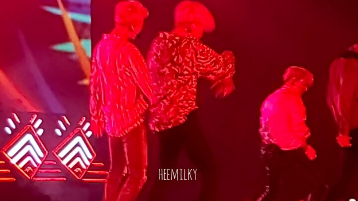[191123] EXO 엑소 - Love Shot @ EXplOration in Jakarta