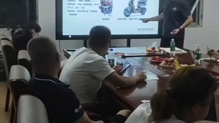 Super thoughtful! Yadea’s in-store training video has leaked—this guy really deserves to make money!