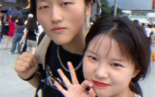 [Zhongqi Zhongqi] Zhongqi and His Girlfriend