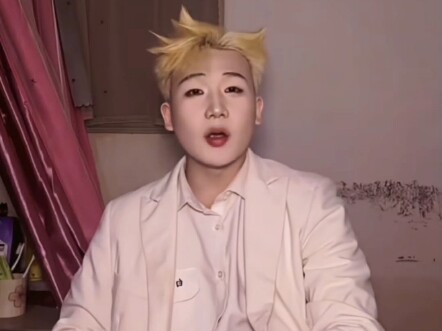 王扁的祝福视频比户晨风有性价比！