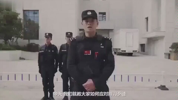 反差萌的警察叔叔