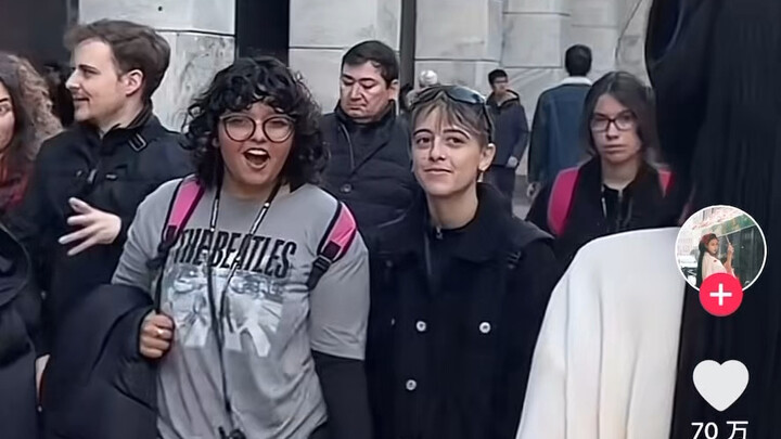 The Warring States-era robe that racked up 700k likes overseas is stunning—TikTok comments!