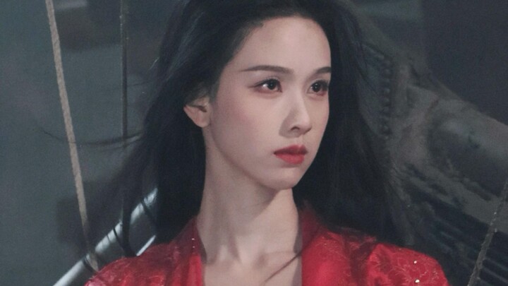 Trời ơi, khí chất của cô ấy đã thay đổi rồi! Có phải Quách Kính Minh lén đổ hết thuốc bắc của cô ấy 