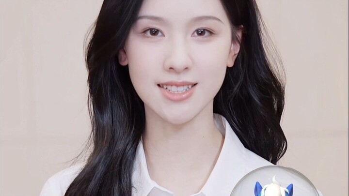 تشن دو لين تدعوك للانضمام إلى جامعة جنوب الصين للطيران! تعال إلى جامعة جنوب الصين للطيران، وسيصبح كل