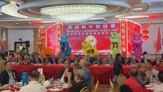 自己的故事自己留着就好，说浅了不感动，说深了没人信，如无共鸣，沉默即安