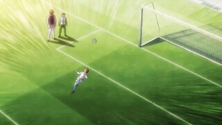 Captain Tsubasa - Tsubasa berhasil melakukan Overhead kick