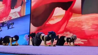 劲 腰 傩 舞