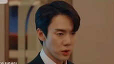 Jangan terlalu jatuh cinta dengan protagonis laki-laki. Dia menentang kakaknya untuk protagonis pere