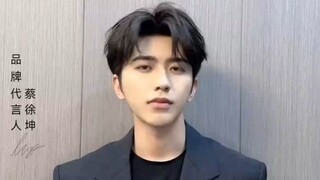 أحدث تأييد من Cai Xukun لروبوت تنظيف الأرضيات، يُطلق على المنتج اسم Xiaoyin، كما دعا ikun أيضًا للمش
